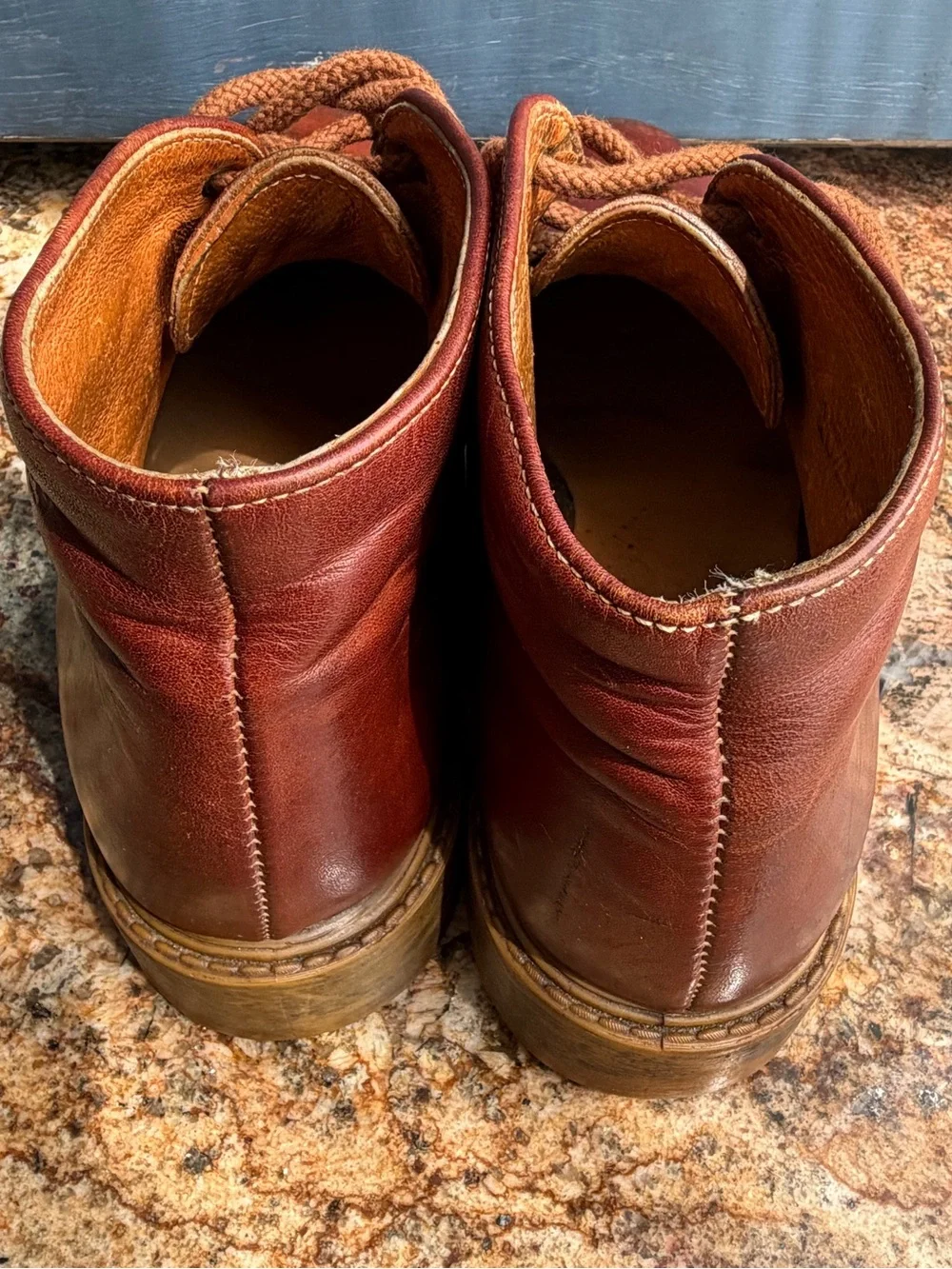 🇺🇸 1990’s WOLVERINE CHUKKA BOOTS - MADE IN USA - VINTAGE - AMAZING CONDITION